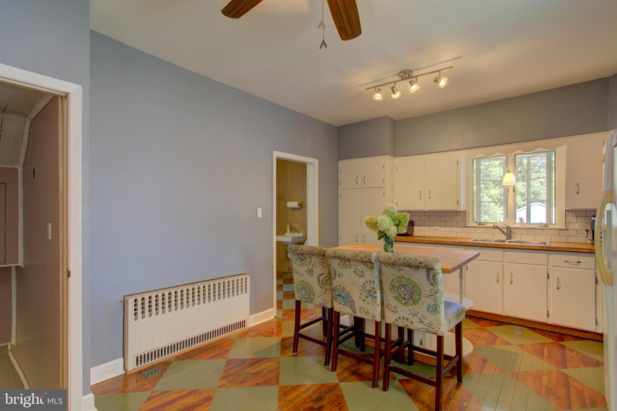 121 West Orange Street Lititz, PA 17543 - Photo 14 of 43