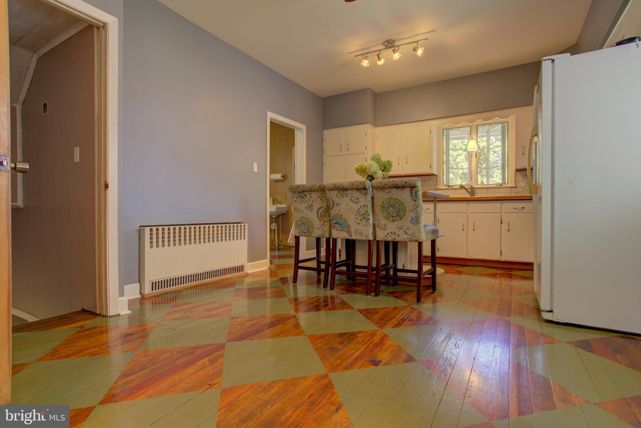 121 West Orange Street Lititz, PA 17543 - Photo 18 of 43