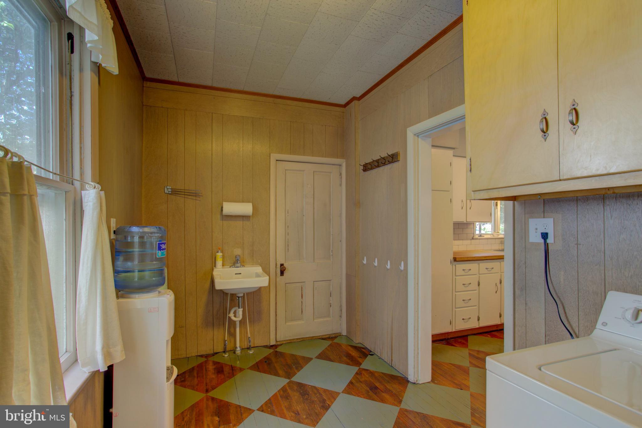 121 West Orange Street Lititz, PA 17543 - Photo 26 of 43