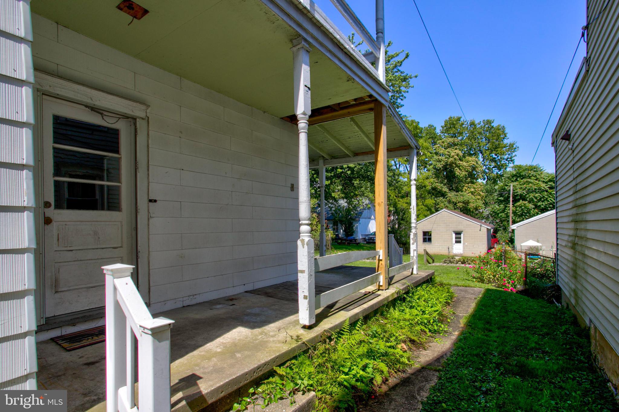 121 West Orange Street Lititz, PA 17543 - Photo 38 of 43