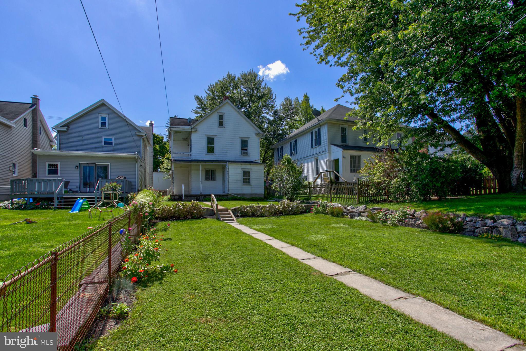 121 West Orange Street Lititz, PA 17543 - Photo 39 of 43