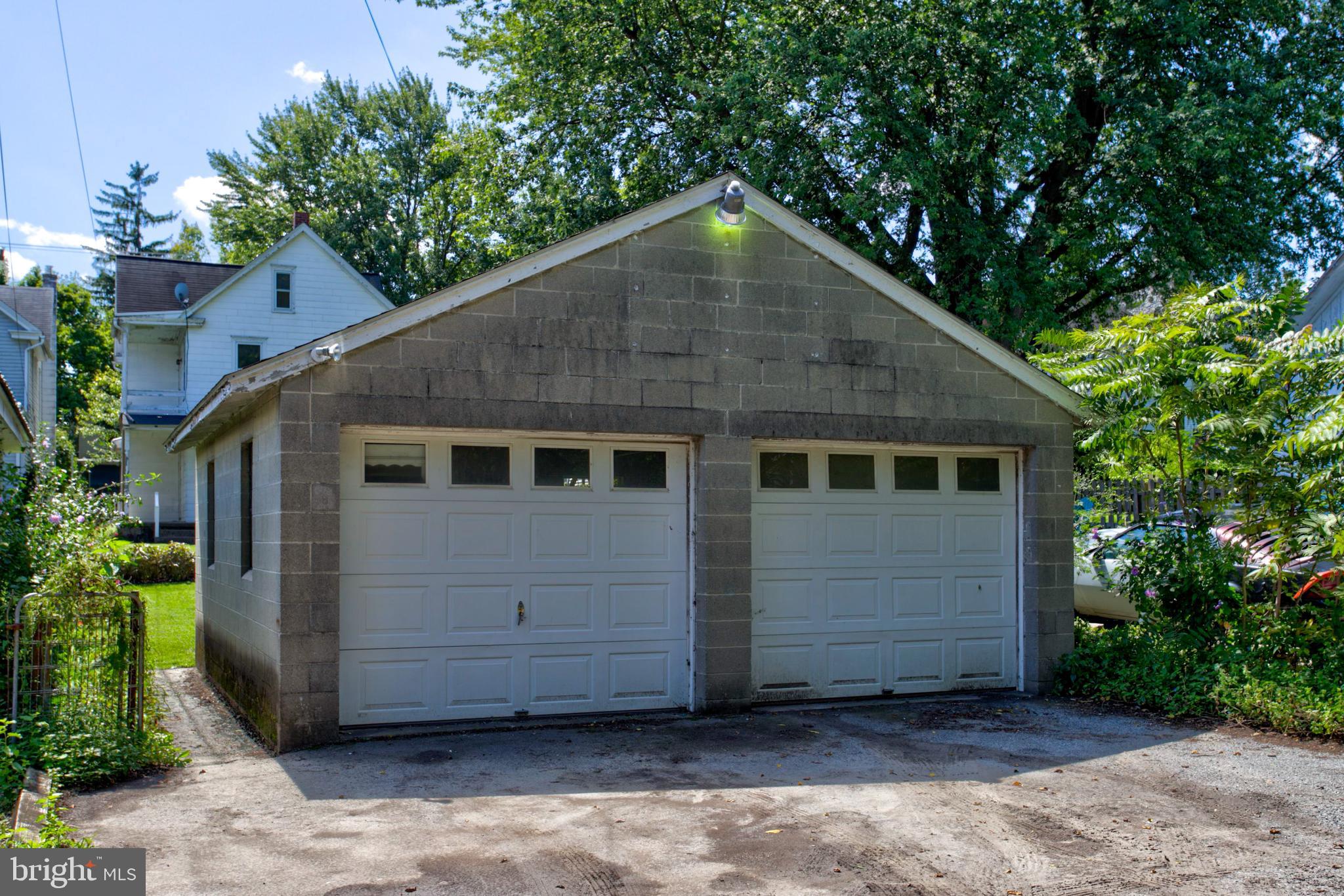 121 West Orange Street Lititz, PA 17543 - Photo 41 of 43