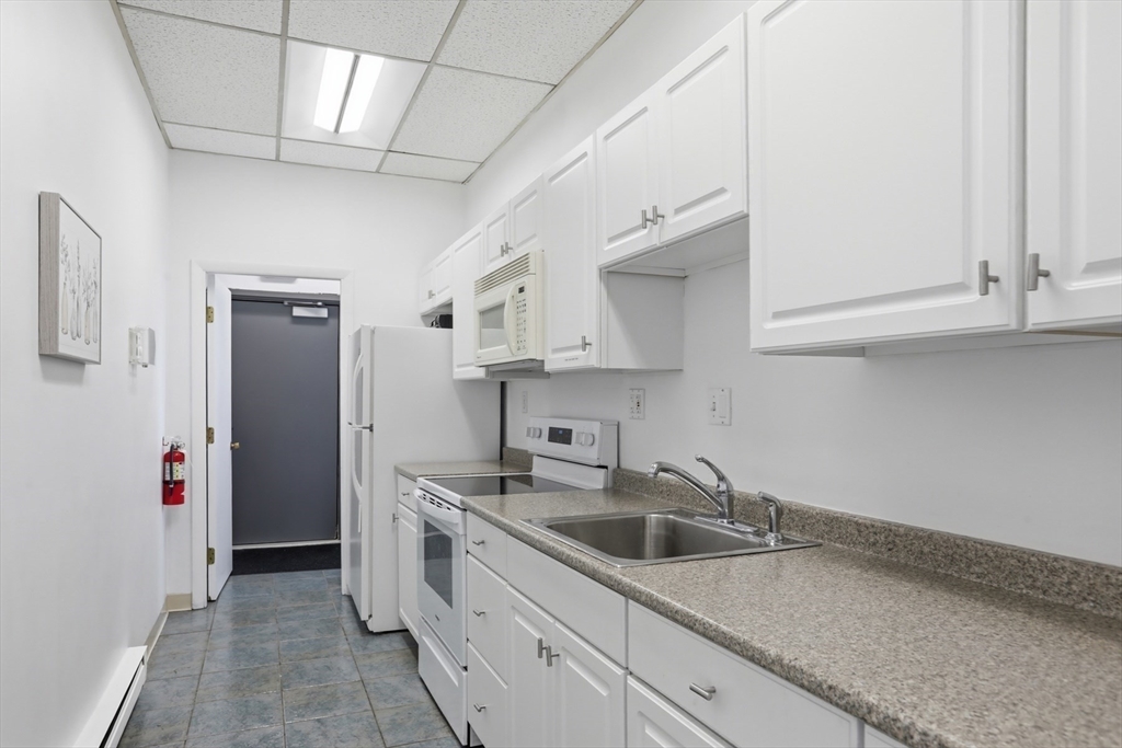 144 Marble Street, Unit 403 Stoneham, MA 02180 - Photo 28 of 29