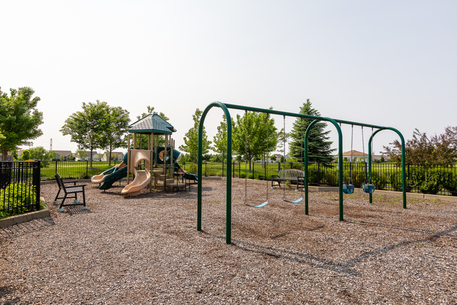 2846 Normandy Circle Naperville, IL 60564 - Photo 42 of 44 a view of a park