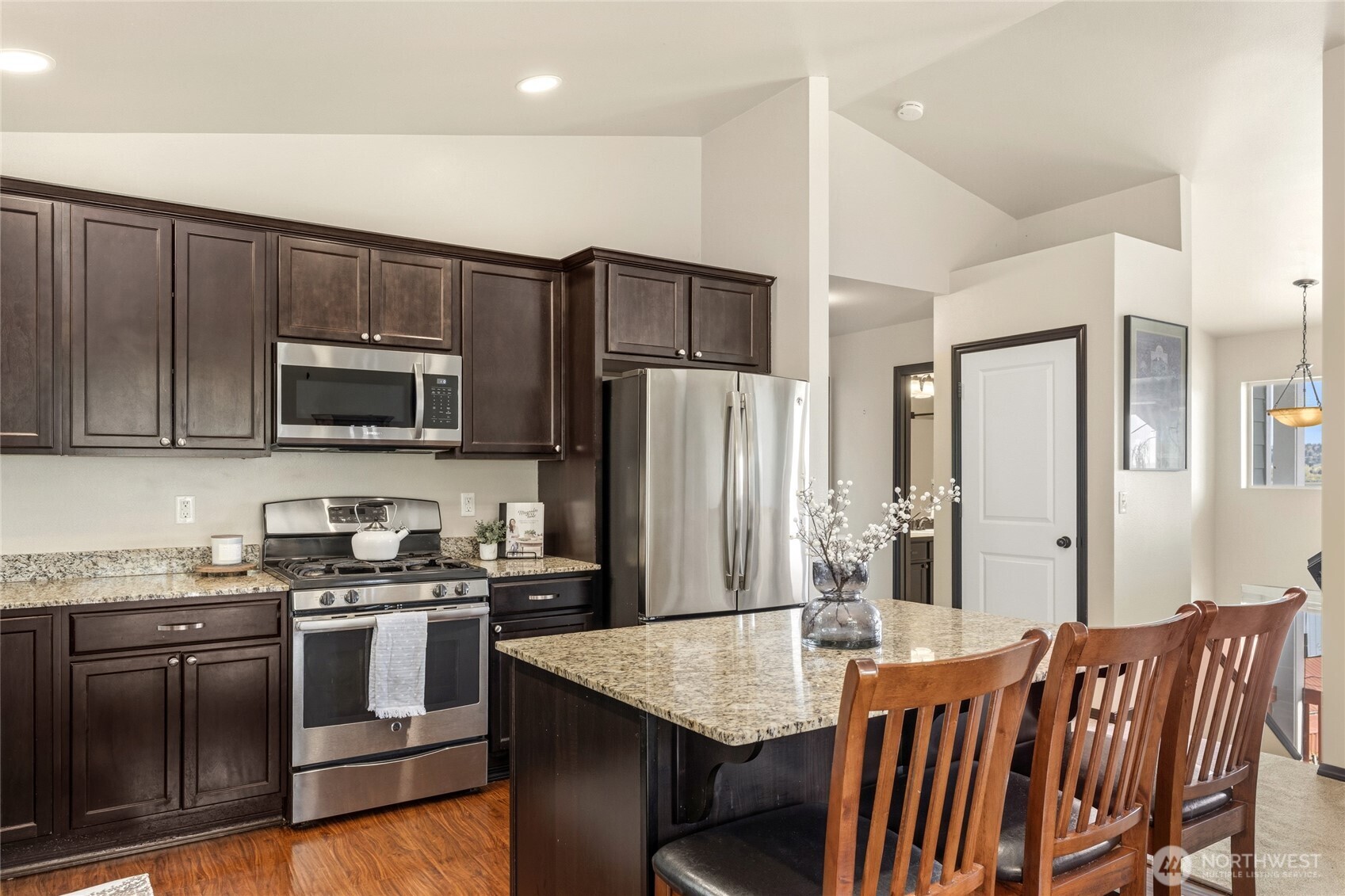 9702 Lowell Larimer Road Everett, WA 98208 - Photo 11 of 38