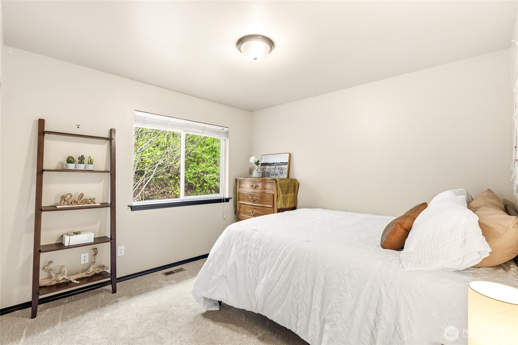 9702 Lowell Larimer Road Everett, WA 98208 - Photo 25 of 38