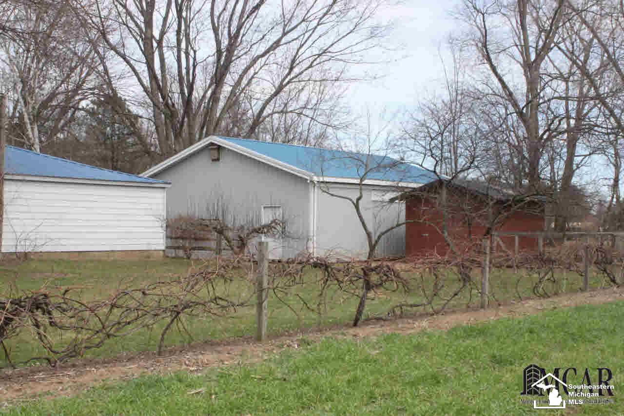 4885 Secor Road Ida, MI 48140 - Photo 29 of 34 Side Garage & Pole Barn