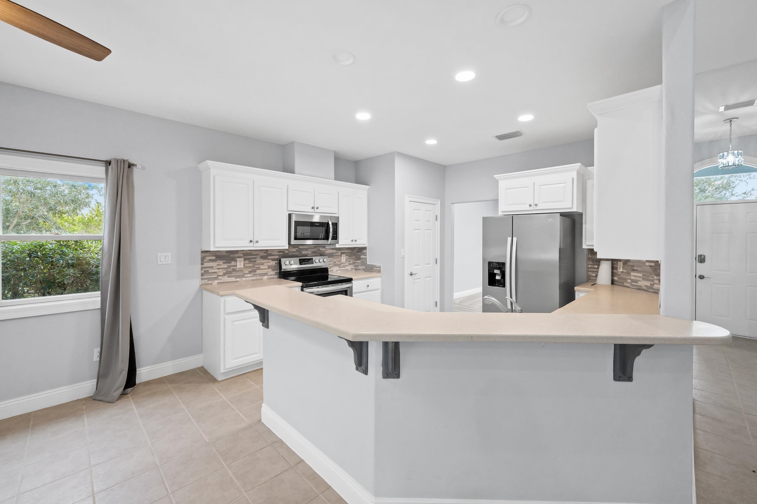 31577 River Road Orange Beach, AL 36561 - Photo 17 of 39 Kitchen