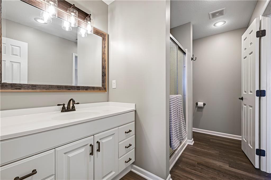 24607 Northeast Colbern Road Lee's Summit, MO 64086 - Photo 17 of 20