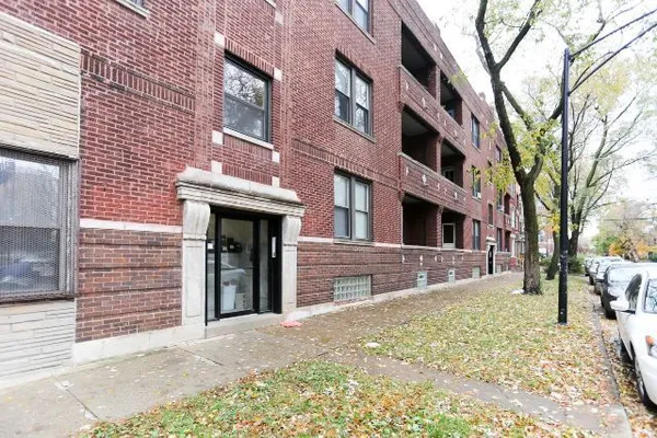 $2,350 | 953 North Hoyne Avenue, Unit 2, Chicago, IL 60622
