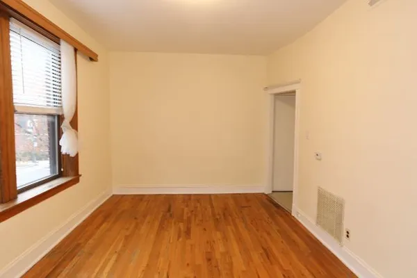 $2,350 | 953 North Hoyne Avenue, Unit 2, Chicago, IL 60622