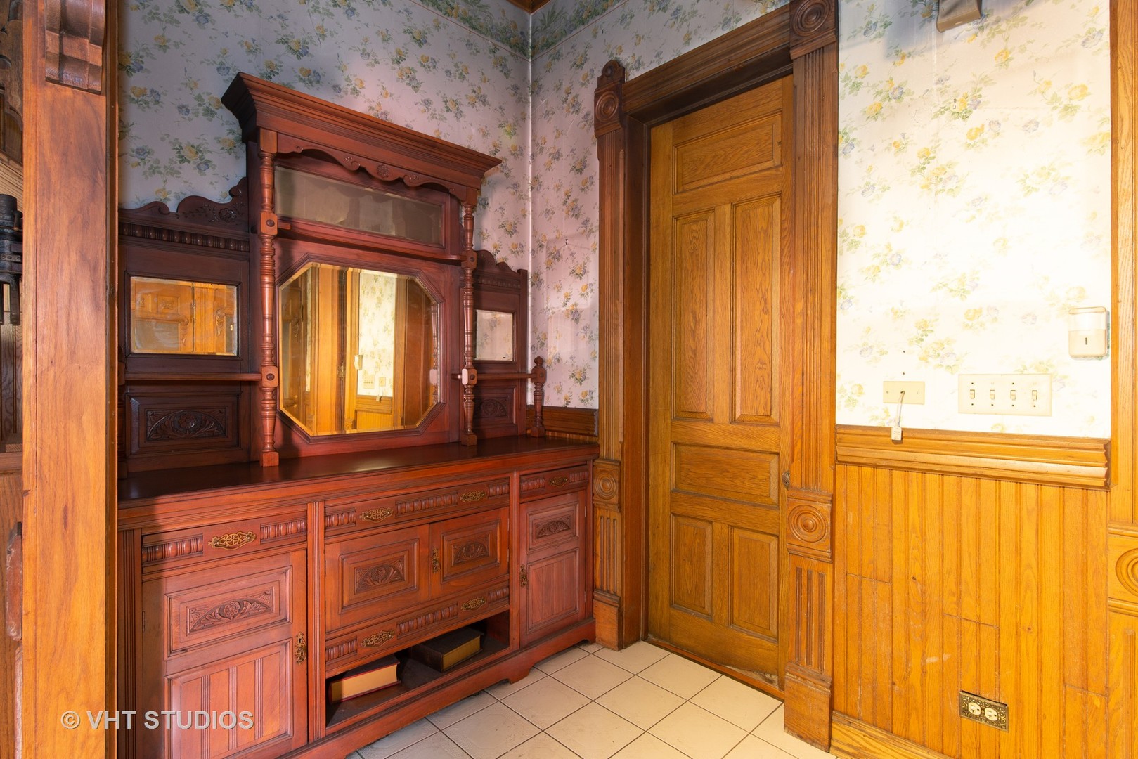 307 North Main Street Sycamore, IL 60178 - Photo 16 of 32 a bathroom with a sink a mirror and a shower