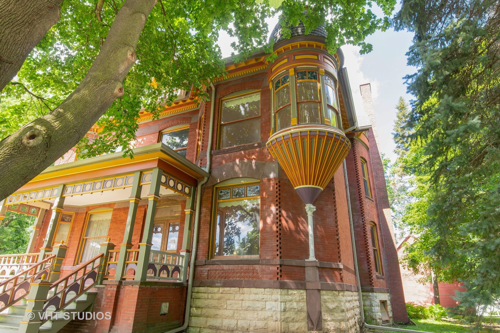307 North Main Street Sycamore, IL 60178 - Photo 3 of 32 a view of a large brick building with large windows