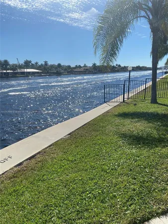 $1,975 | 6489 Bay Club Drive, Unit 64894, Fort Lauderdale, FL 33308