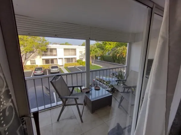 $1,975 | 6489 Bay Club Drive, Unit 64894, Fort Lauderdale, FL 33308