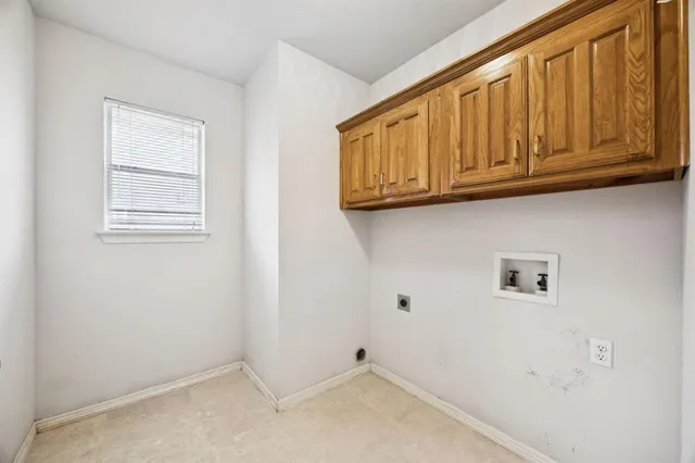 $320,000 | 821 Willow Court, Saginaw, TX 76179