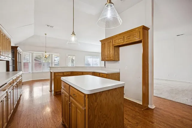 $320,000 | 821 Willow Court, Saginaw, TX 76179