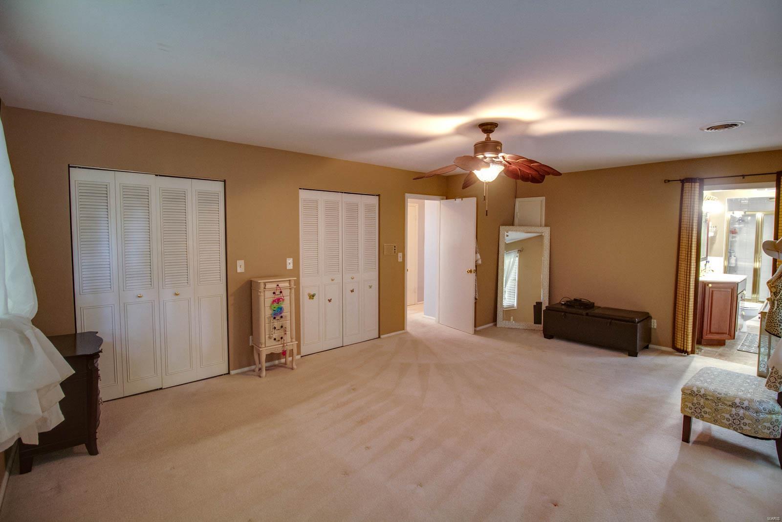 1807 Arrowhead Lane Godfrey, IL 62035 - Photo 25 of 60