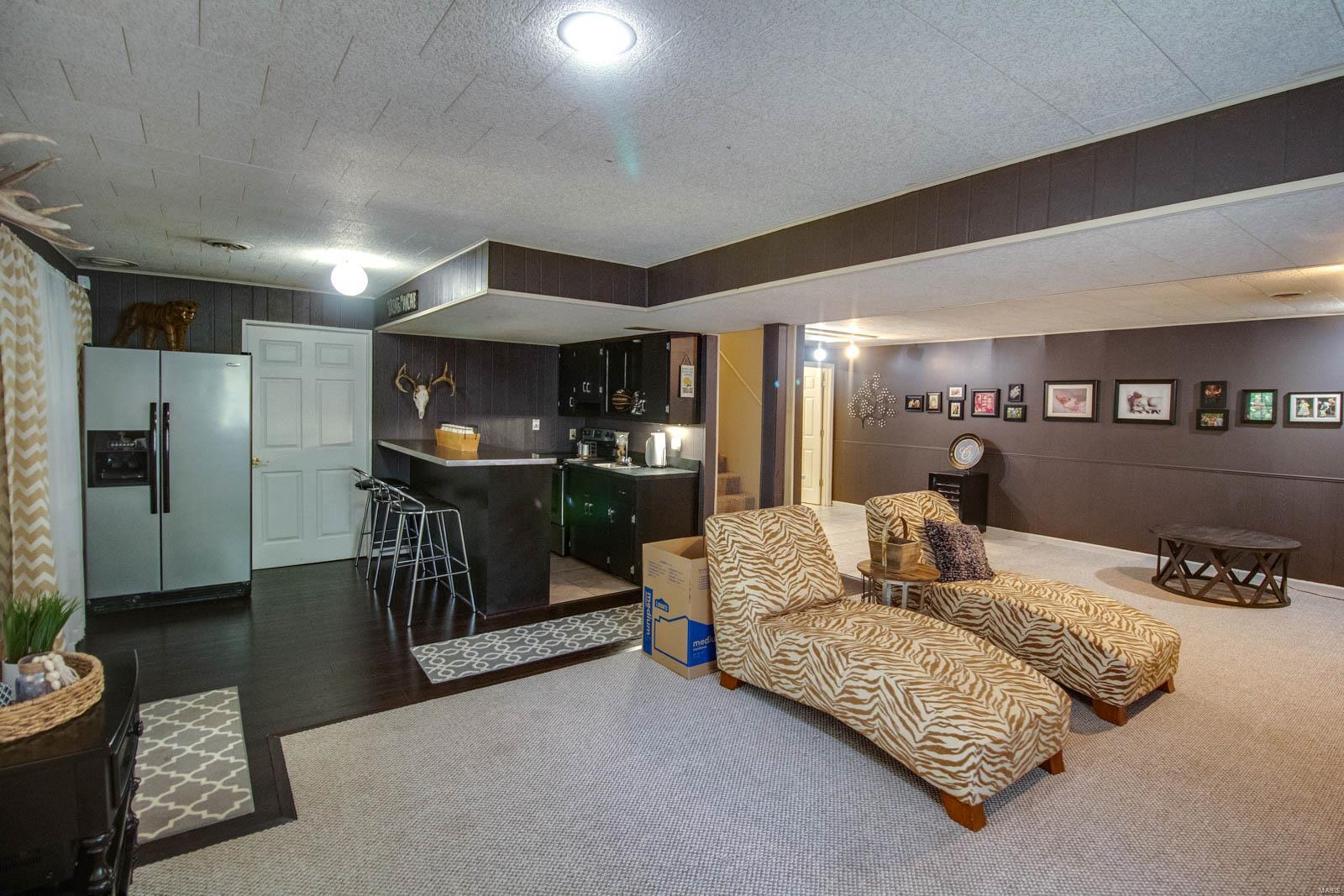 1807 Arrowhead Lane Godfrey, IL 62035 - Photo 38 of 60