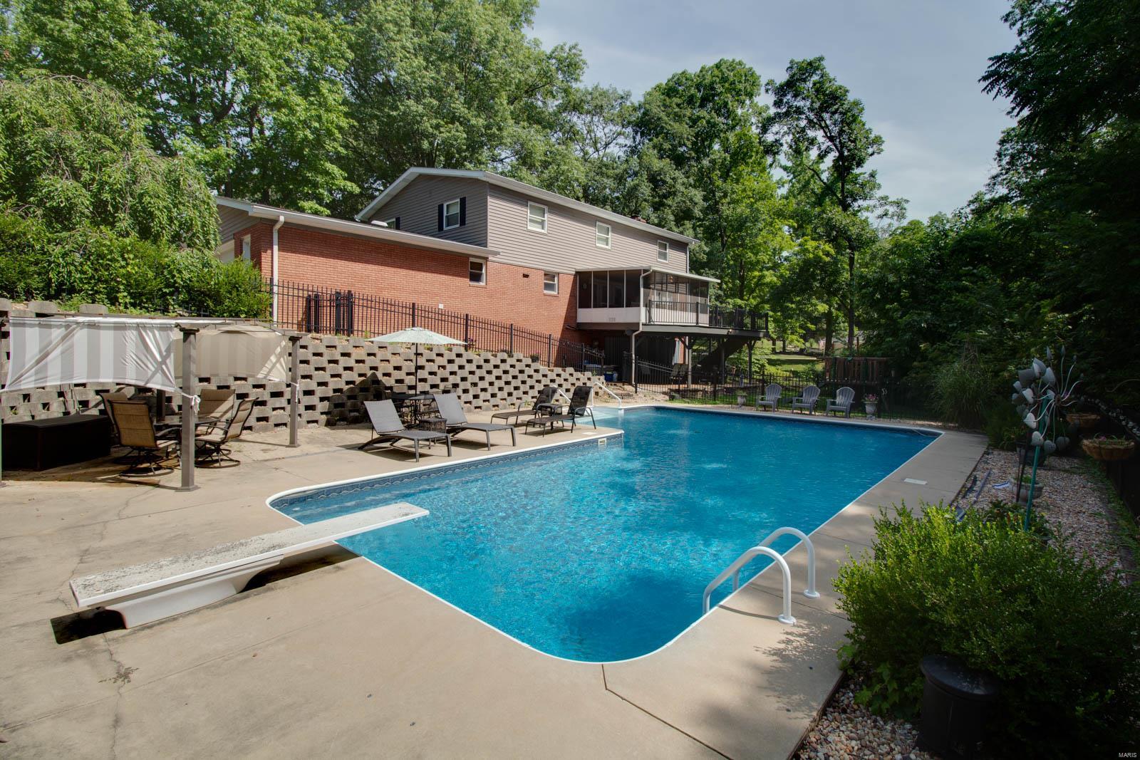 1807 Arrowhead Lane Godfrey, IL 62035 - Photo 45 of 60