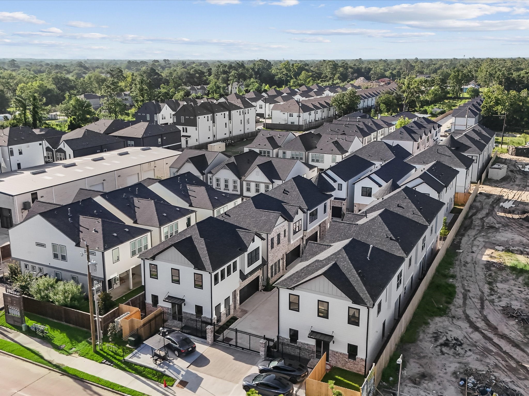 2592 West Tidwell Road Houston, TX 77091 - Photo 24 of 25 a view of a city with tall buildings