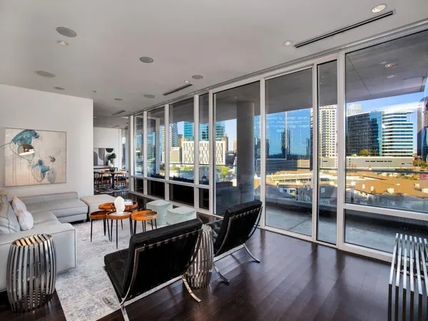 $7,400 | 2408 Victory Park Lane, Unit 737, Dallas, TX 75219