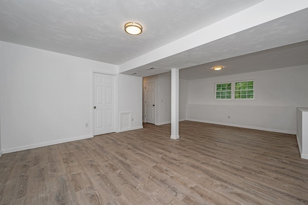 63 Old Worcester Road Webster, MA 01570 - Photo 18 of 28 Gallery Image 18