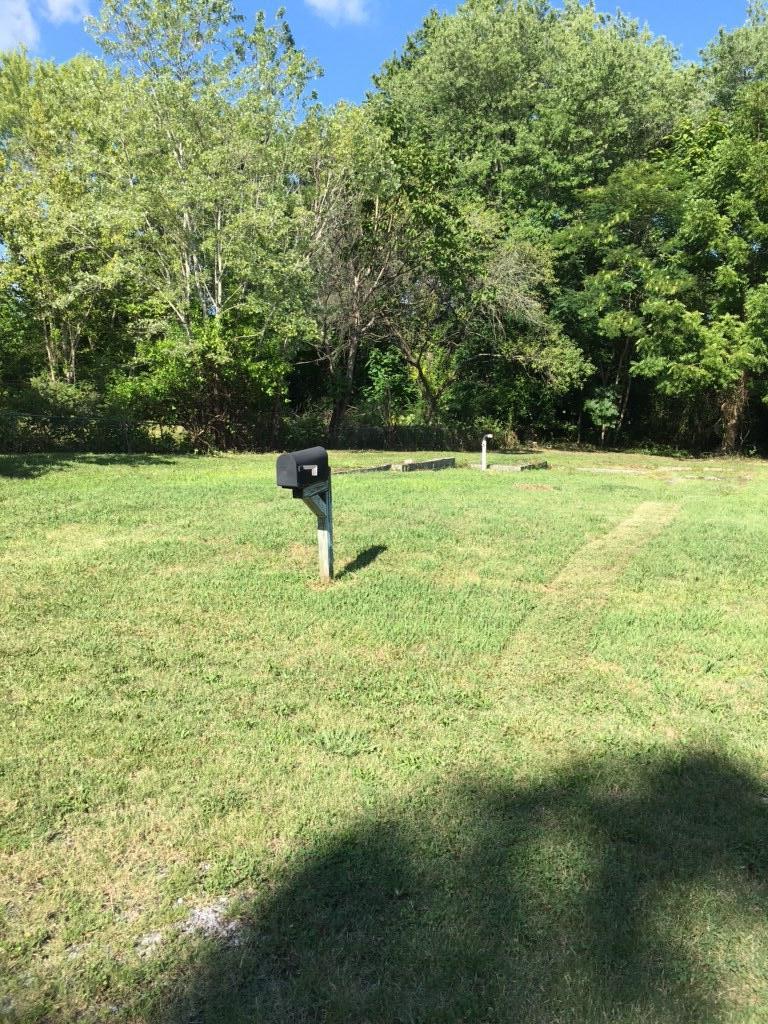 520 Wilderness Road Middlesboro, KY 40965 - Photo 2 of 2 053B3728-0D7F-4B41-85D4-1ACA6ADED97B