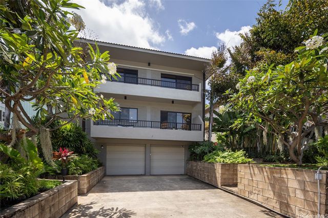 $2,842,000 | 3860 Nikolo Street, Honolulu, HI 96815
