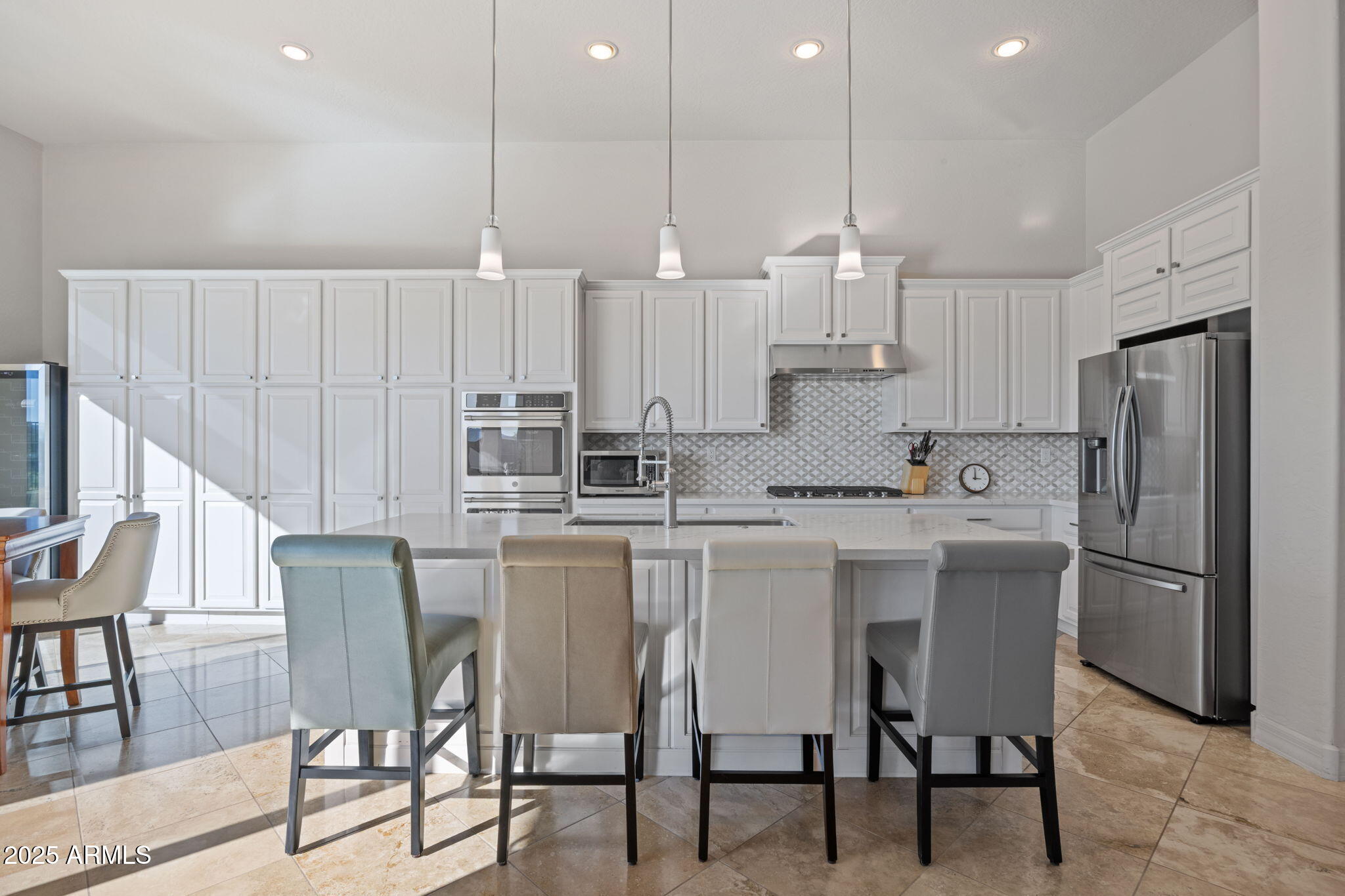 40406 North Hawk Ridge Trail Anthem, AZ 85086 - Photo 15 of 79 40406 N HAWK RIDGE TRL