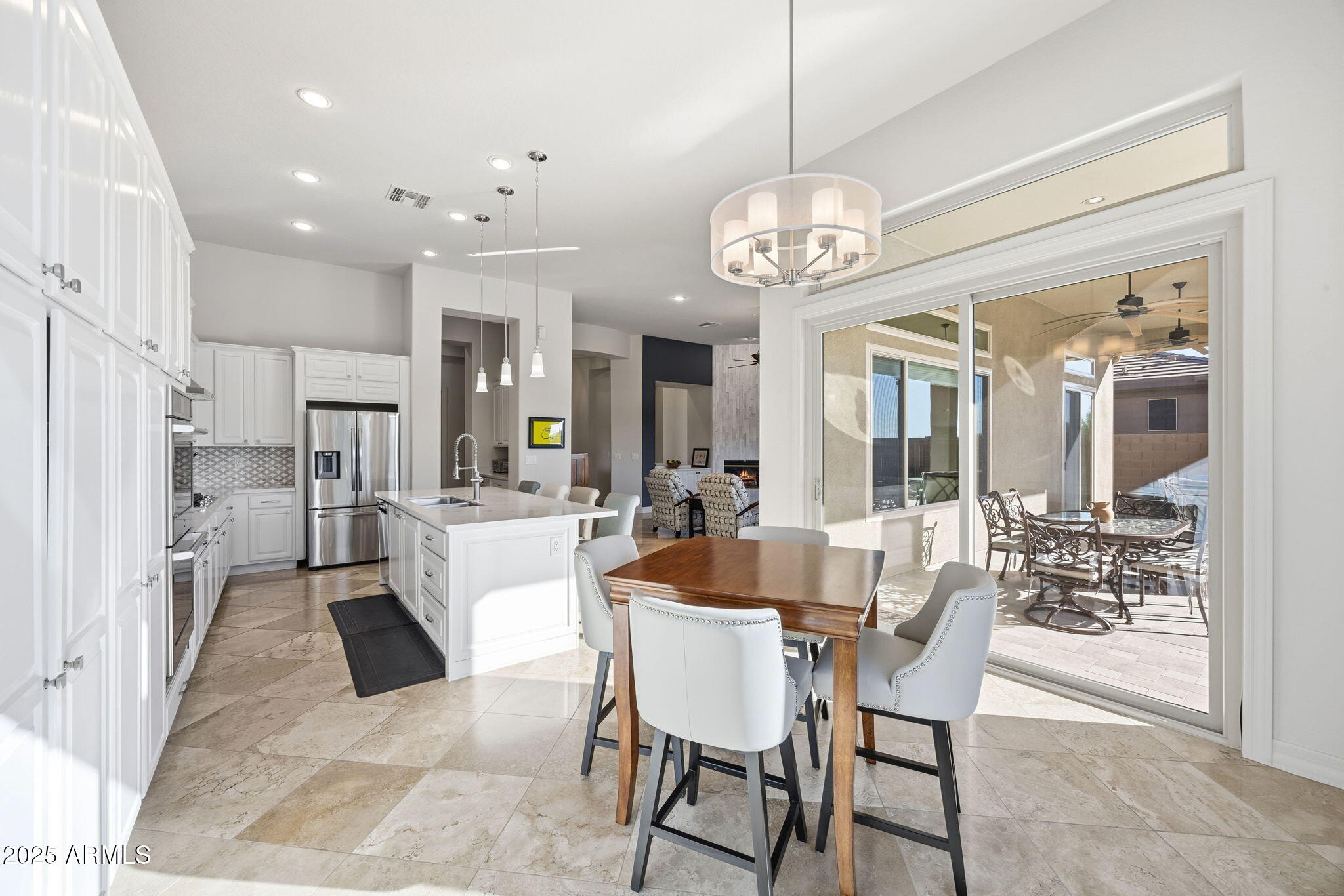 40406 North Hawk Ridge Trail Anthem, AZ 85086 - Photo 16 of 79 40406 N HAWK RIDGE TRL