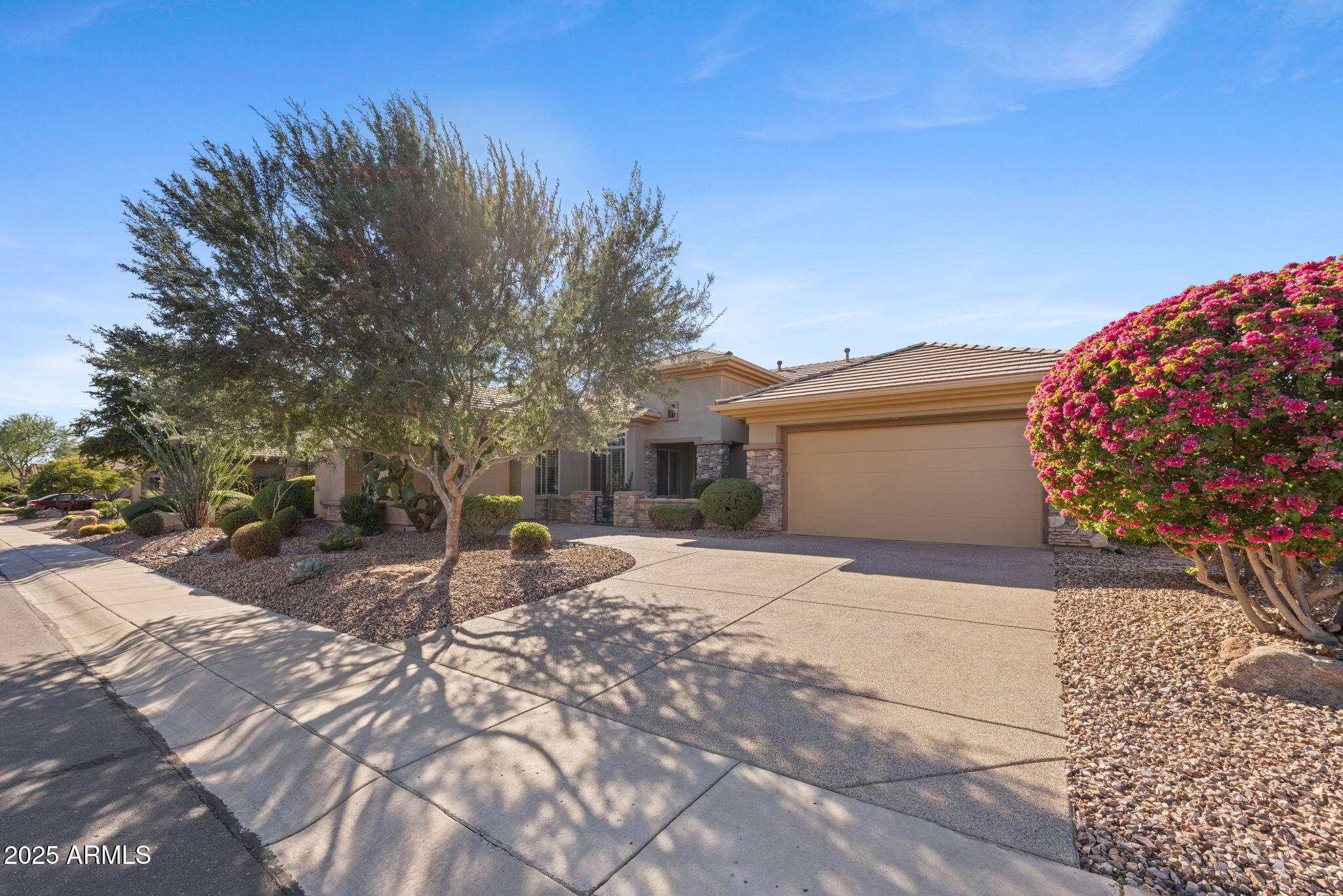 40406 North Hawk Ridge Trail Anthem, AZ 85086 - Photo 31 of 79 40406 N HAWK RIDGE TRL