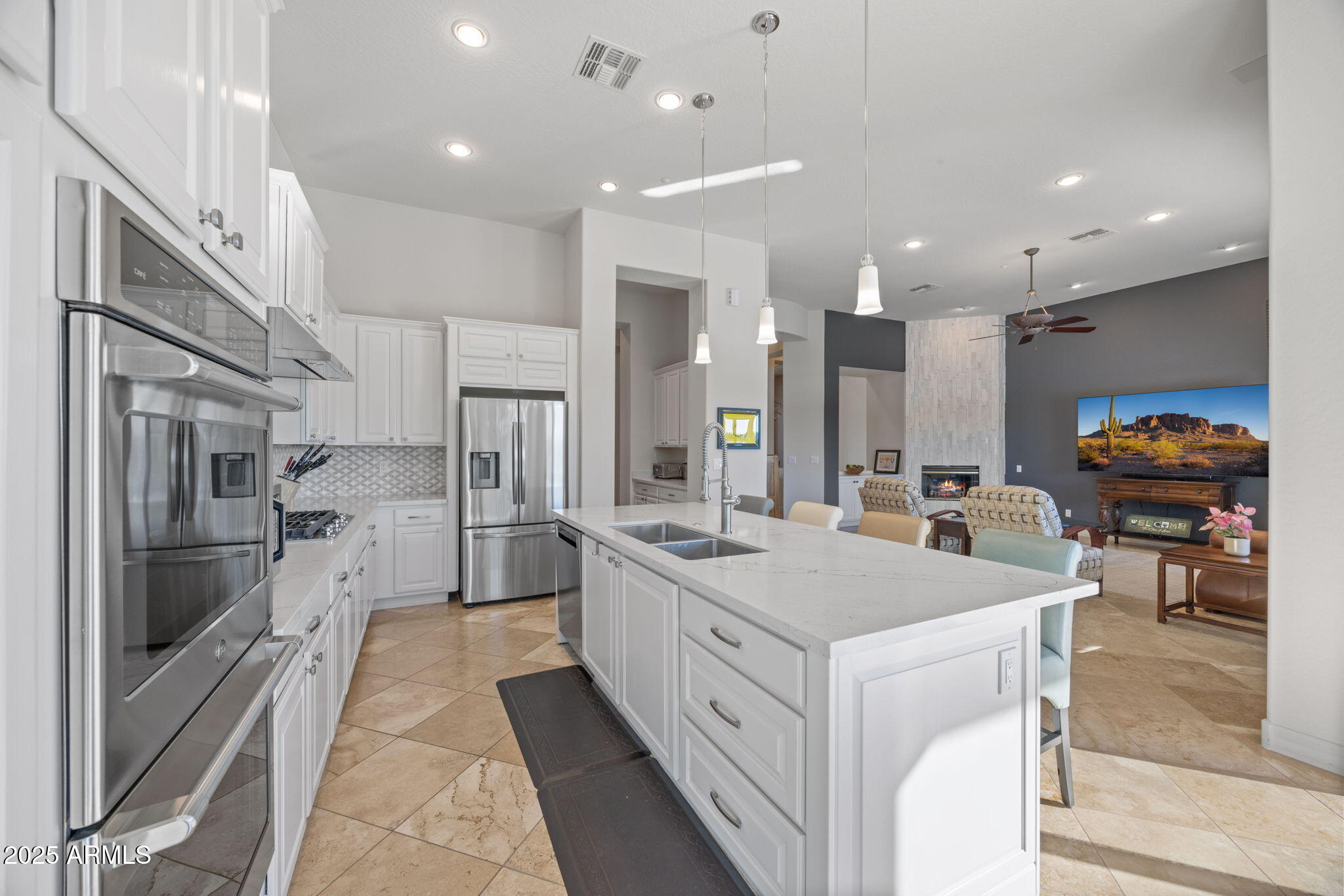 40406 North Hawk Ridge Trail Anthem, AZ 85086 - Photo 36 of 79 40406 N HAWK RIDGE TRL