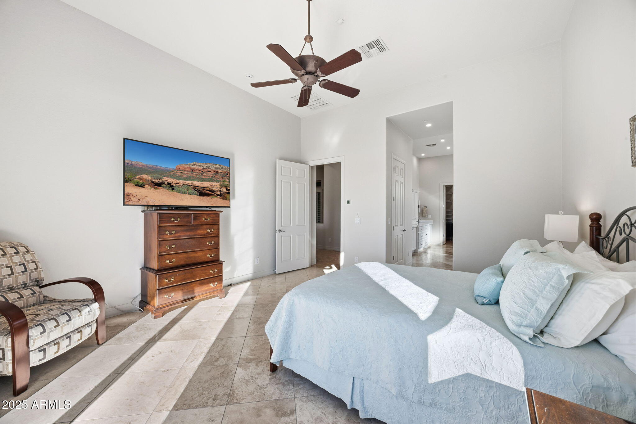 40406 North Hawk Ridge Trail Anthem, AZ 85086 - Photo 39 of 79 40406 N HAWK RIDGE TRL