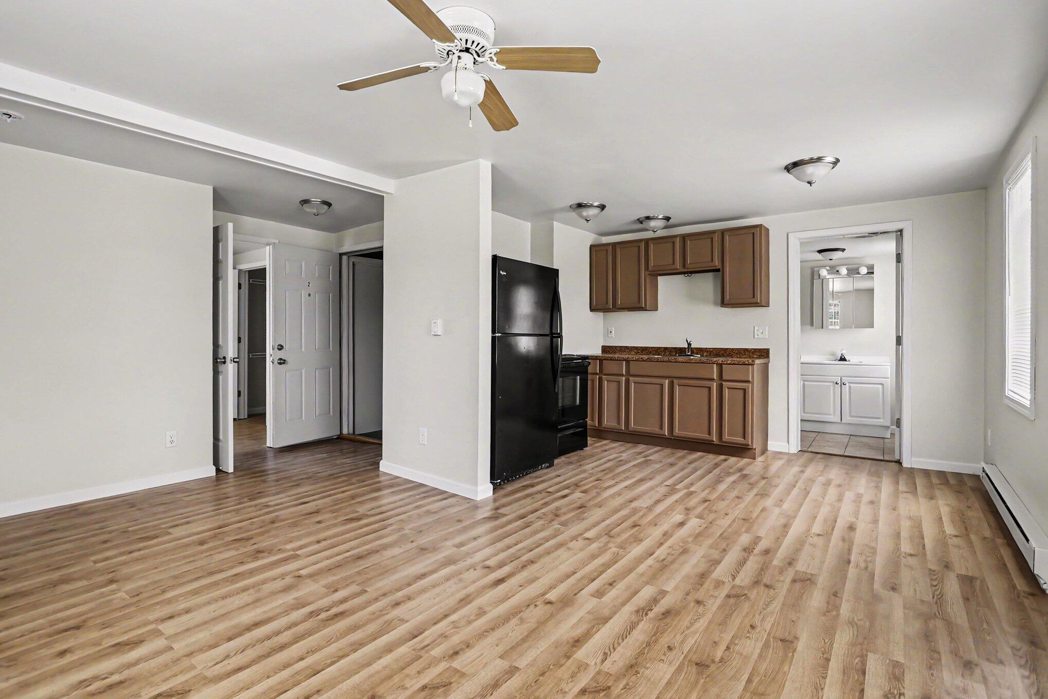 4737 Territorial Road Benton Harbor, MI 49022 - Photo 31 of 39 023_file_3371