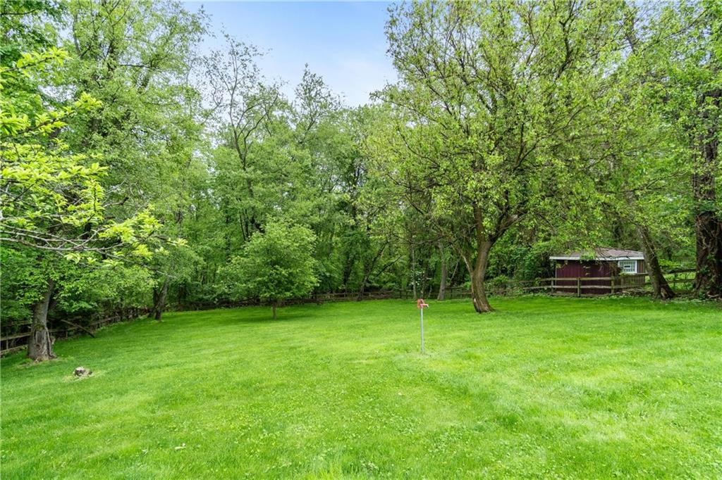 2124 Middle Road Glenshaw, PA 15116 - Photo 35 of 39 Gallery Image 35