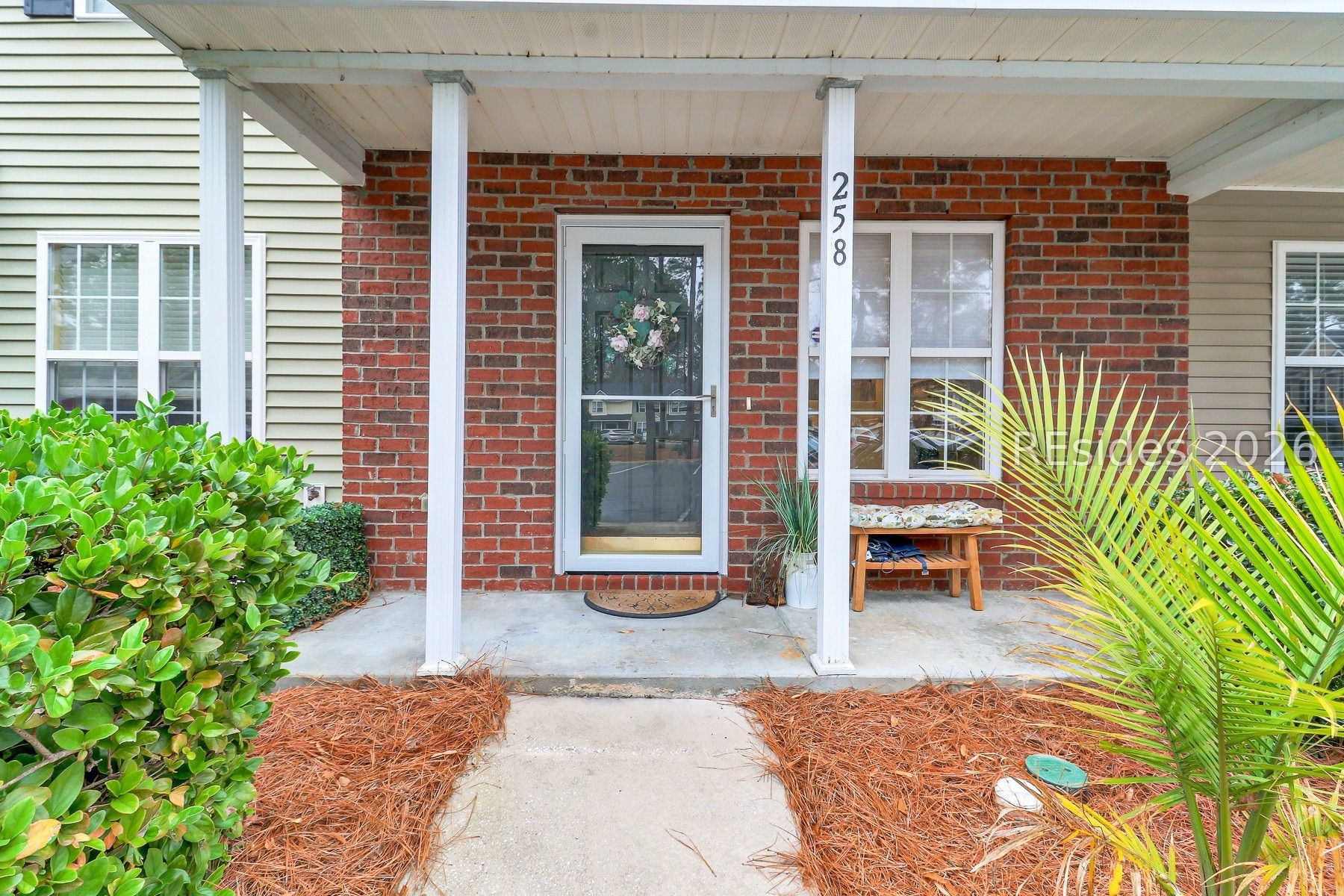 258 North Circle Bluffton, SC 29910 - Photo 3 of 29