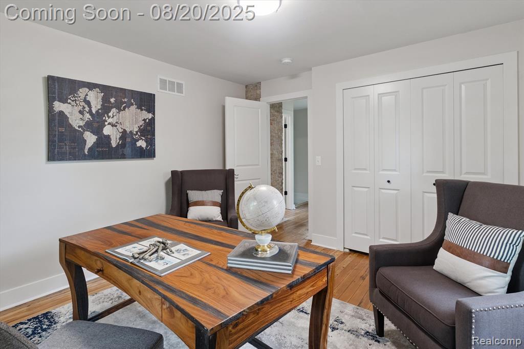 595 Perry Street Pontiac, MI 48342 - Photo 22 of 34 Gallery Image 22