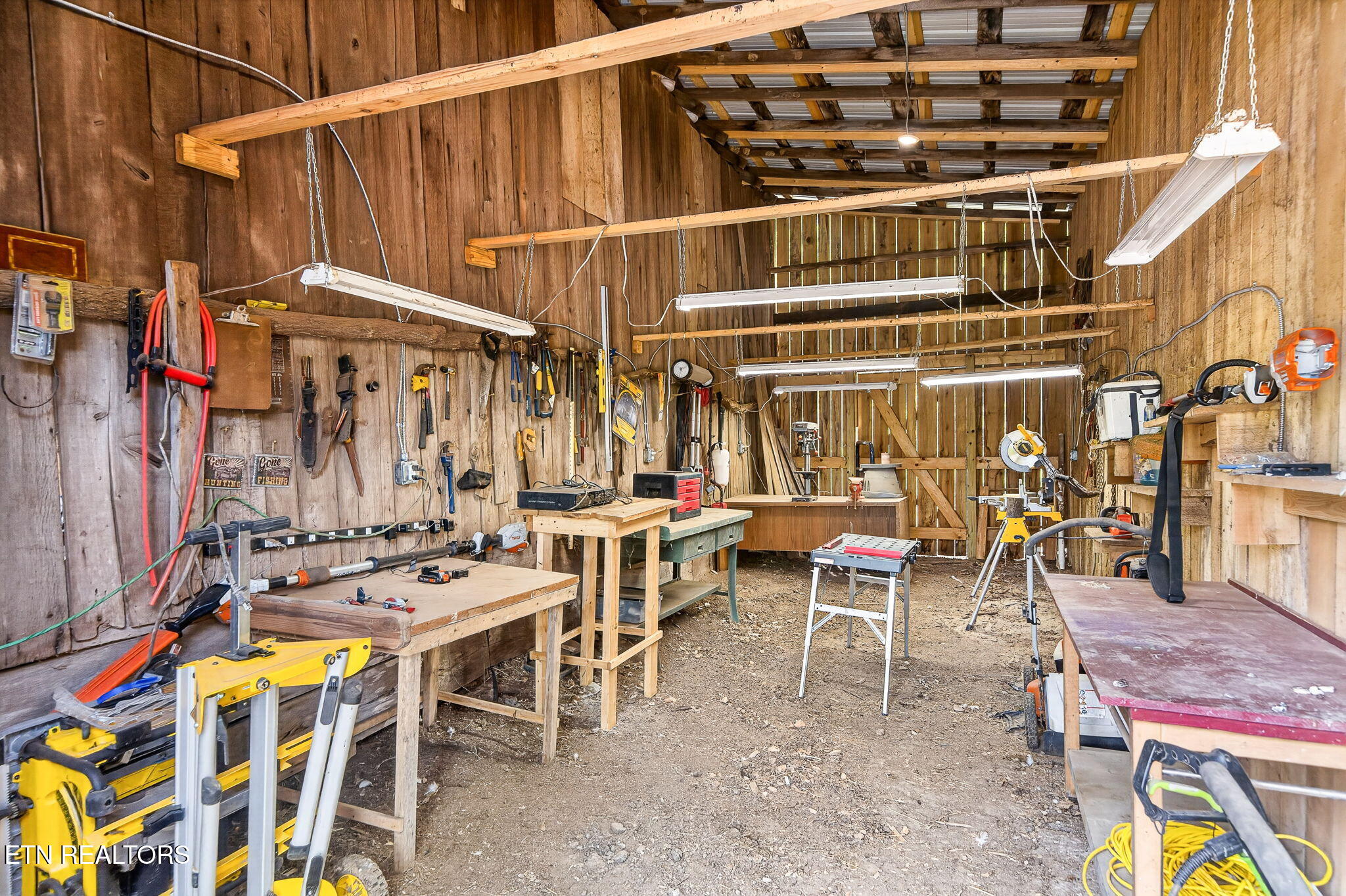 1218 Moody Road Byrdstown, TN 38549 - Photo 44 of 60 40-web-or-mls-1218 Moody Rd_207_TNPC