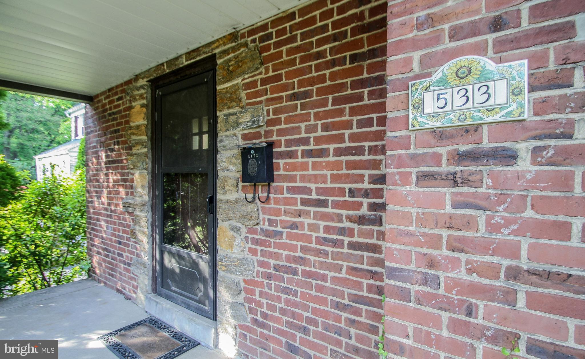 533 Manor Road Elkins Park, PA 19027 - Photo 2 of 43 Gallery Image 2