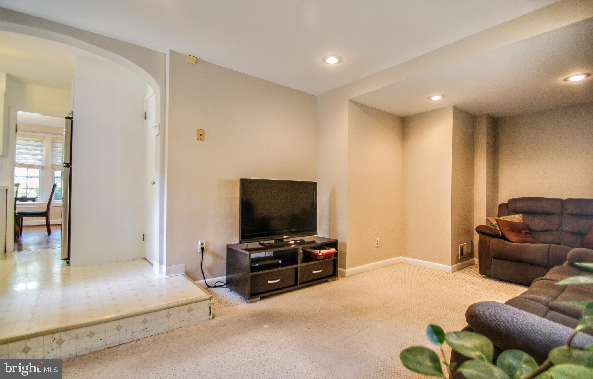 533 Manor Road Elkins Park, PA 19027 - Photo 18 of 43 Gallery Image 18