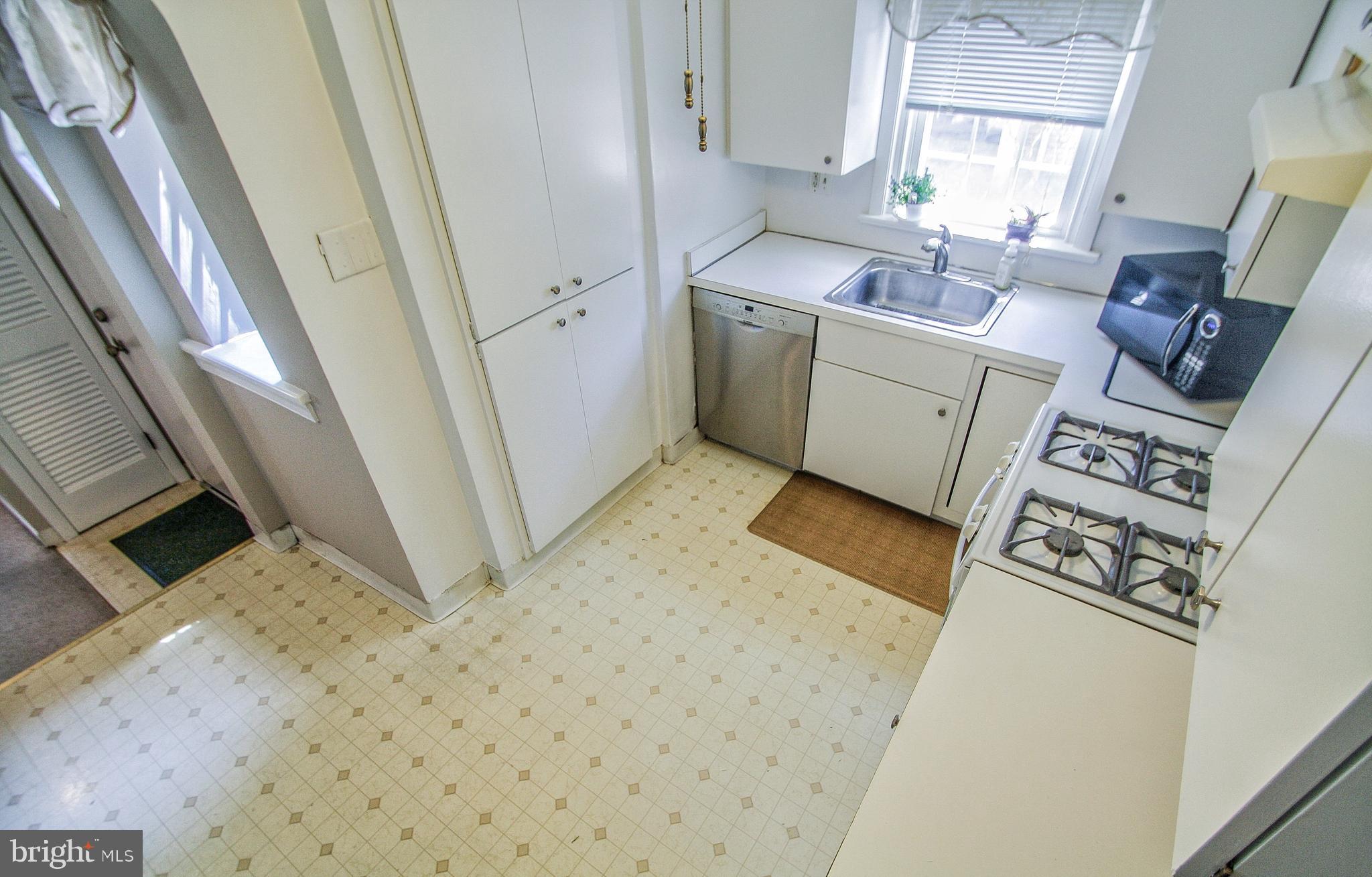 533 Manor Road Elkins Park, PA 19027 - Photo 25 of 43 Gallery Image 25