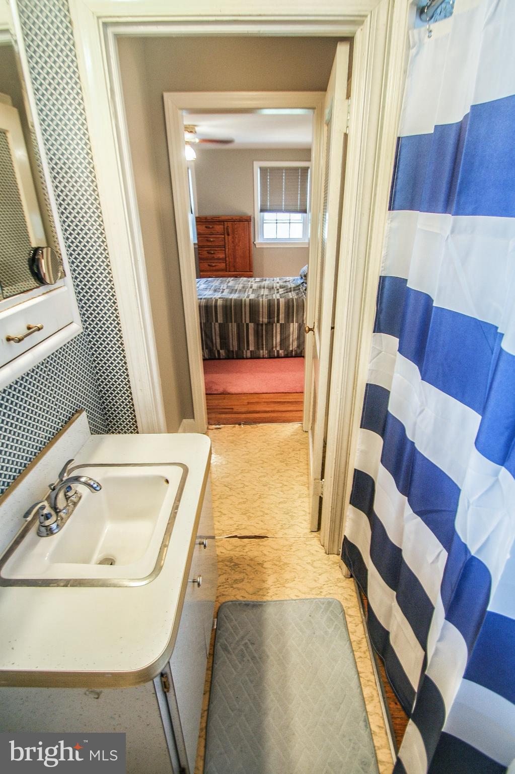 533 Manor Road Elkins Park, PA 19027 - Photo 37 of 43 Gallery Image 37