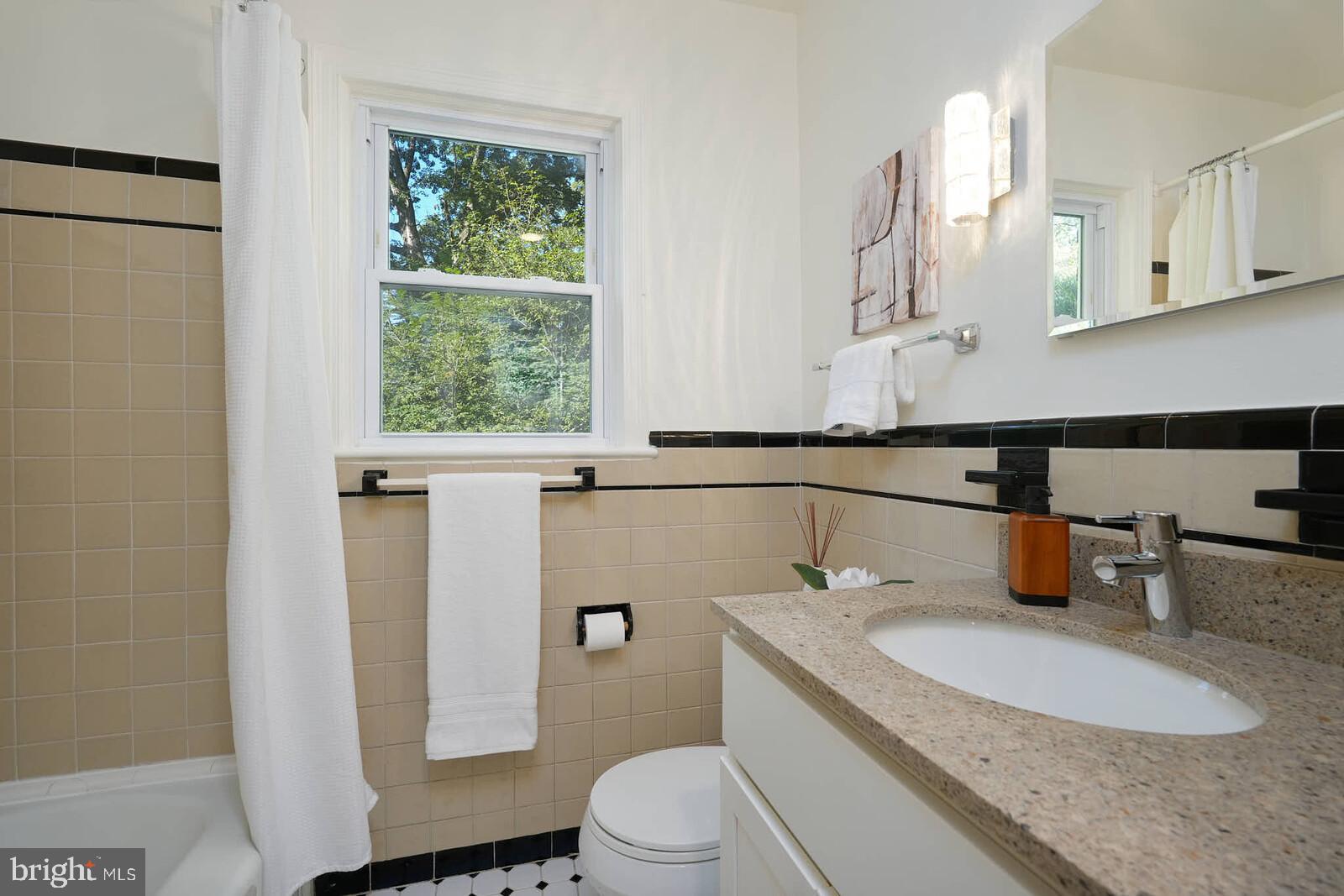 302 Windsor Street Silver Spring, MD 20910 - Photo 27 of 56 Gallery Image 27
