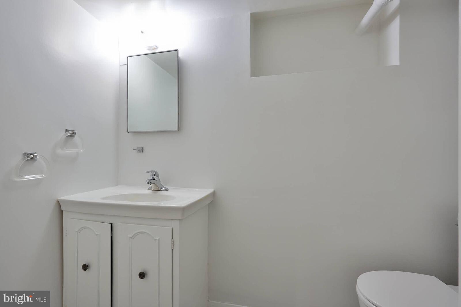 302 Windsor Street Silver Spring, MD 20910 - Photo 38 of 56 Gallery Image 38