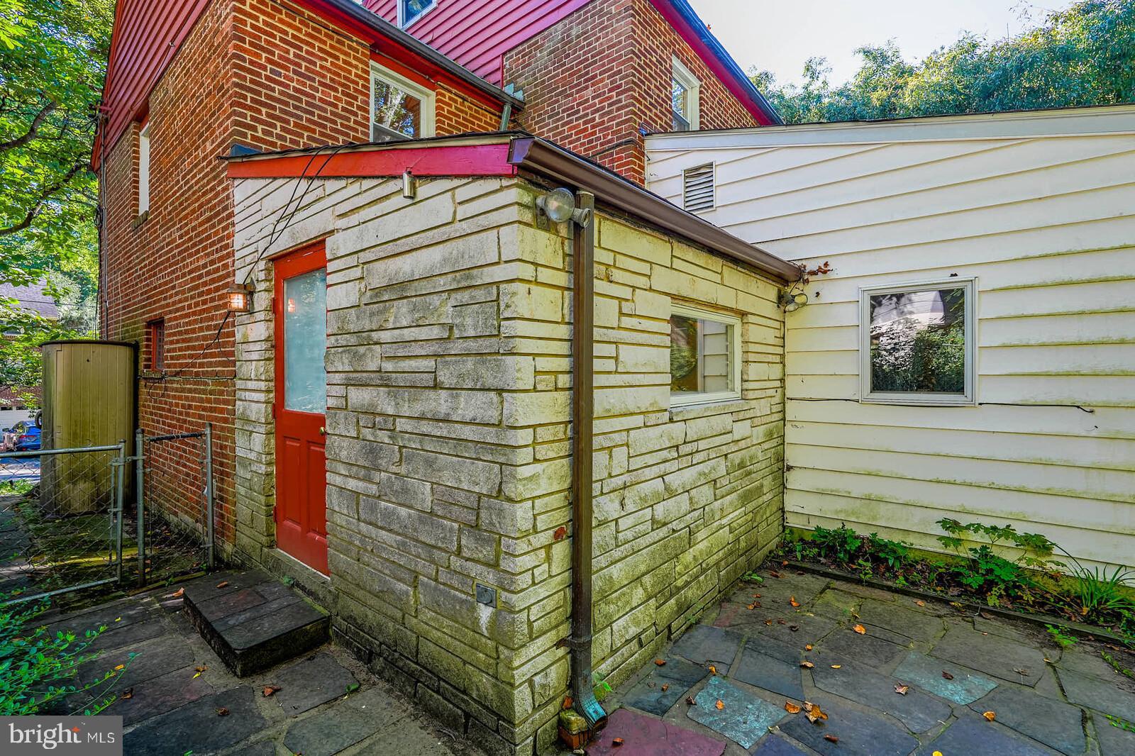 302 Windsor Street Silver Spring, MD 20910 - Photo 48 of 56 Gallery Image 48