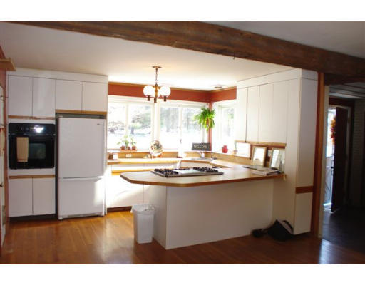 256 Boston Post Road Weston, MA 02493 - Photo 3 of 9