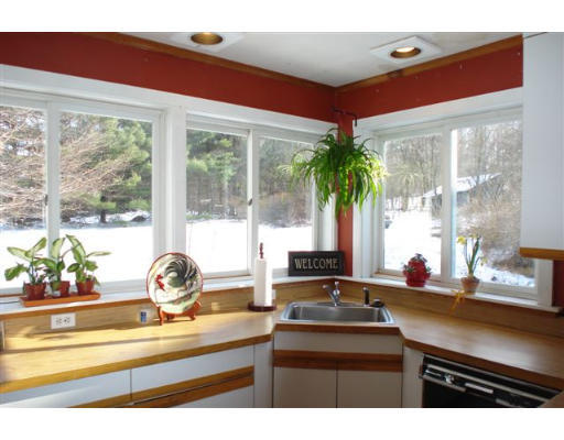 256 Boston Post Road Weston, MA 02493 - Photo 5 of 9