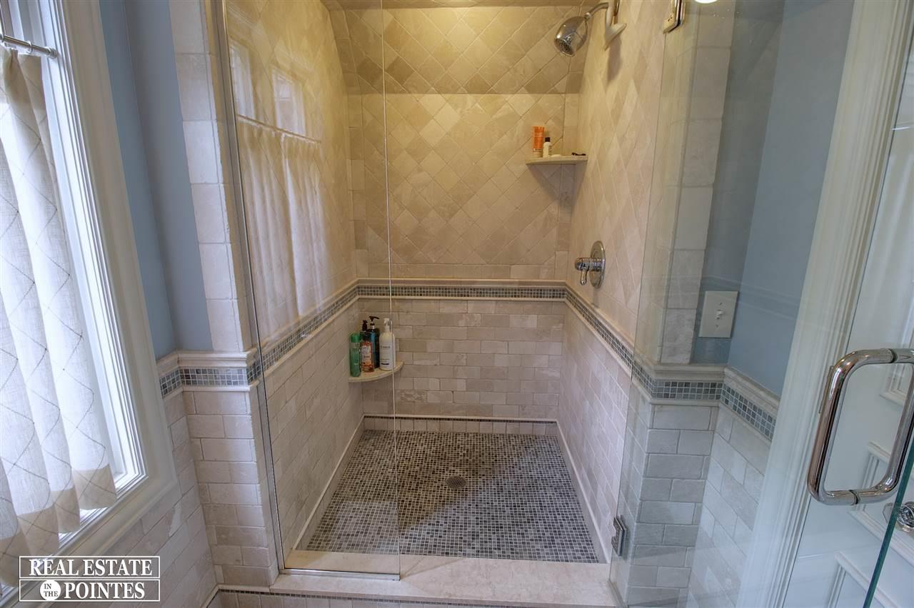 154 Cloverly Road Grosse Pointe Farms, MI 48236 - Photo 30 of 52