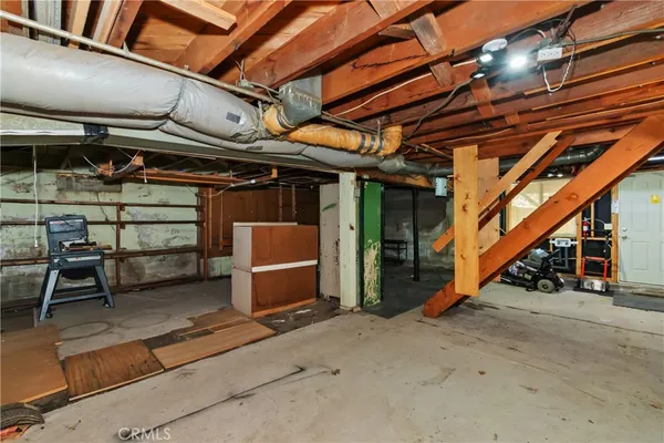 a view of room with wooden ceiling